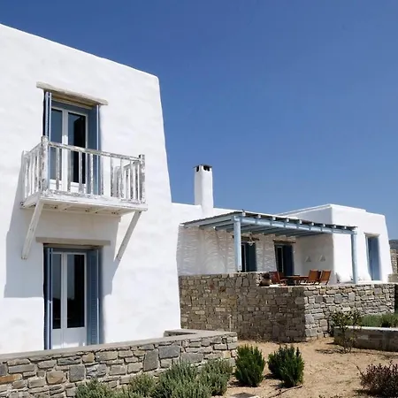 别墅 Paros Sleeps 17 Pool Air Con Páros